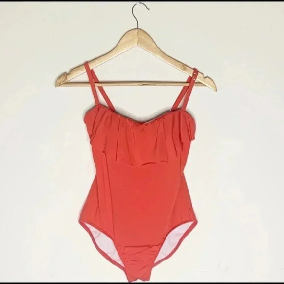 Laundry by Shelli Segal Ruffles One Piece Bathing suit Size Small - Picture 1 of 5